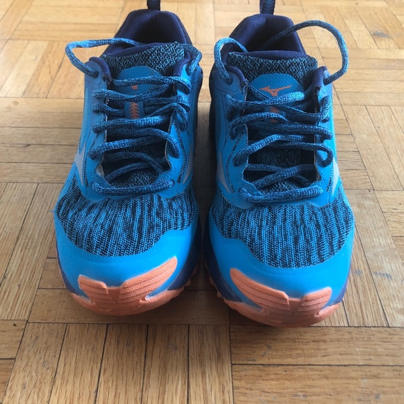 Mizuno Wave Ibuki trail running Gore-Tex shoes - Picture 6 of 12
